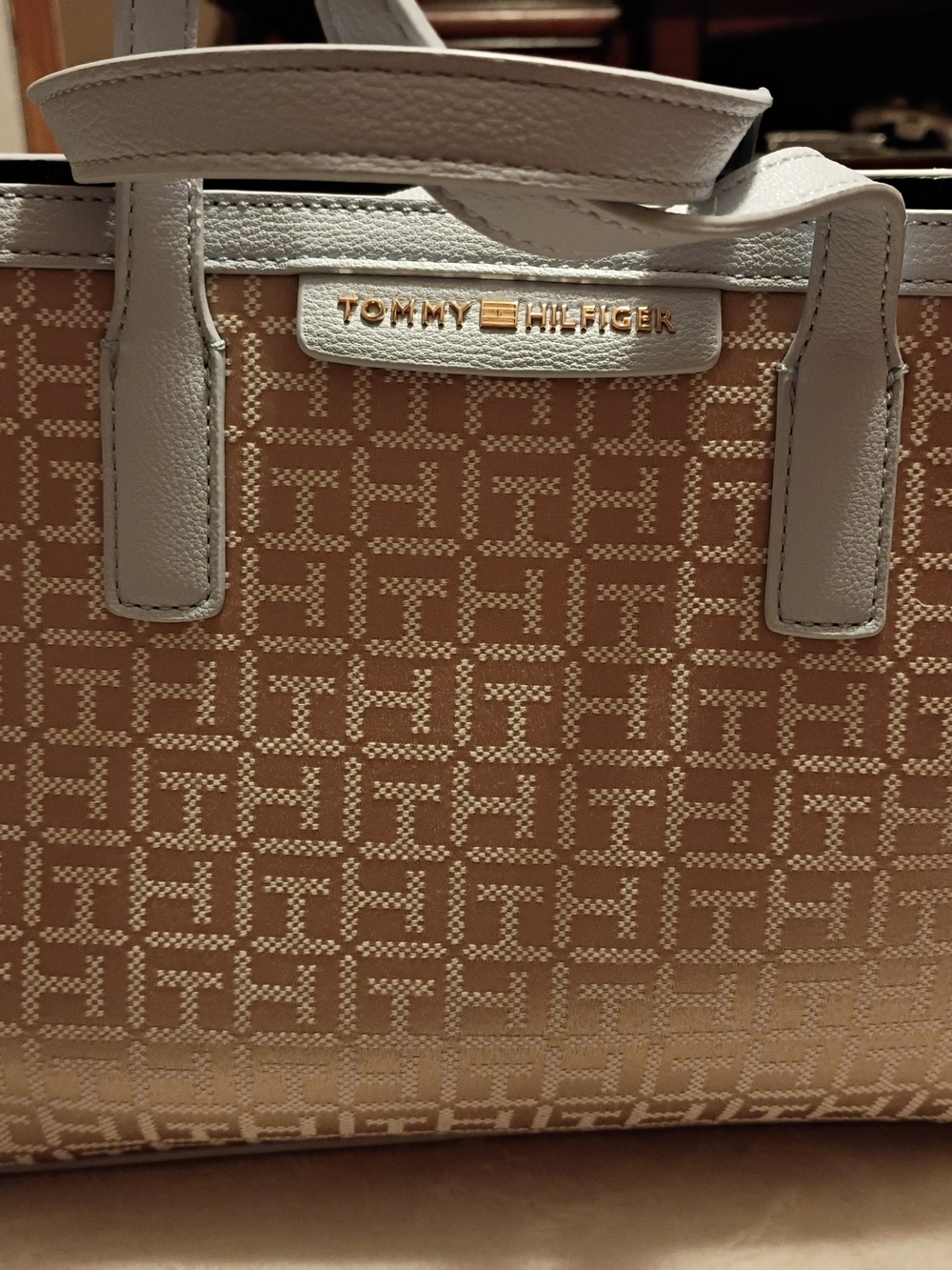 Tommy Hilfiger Beige Logo Tote Bag with Blue Trim